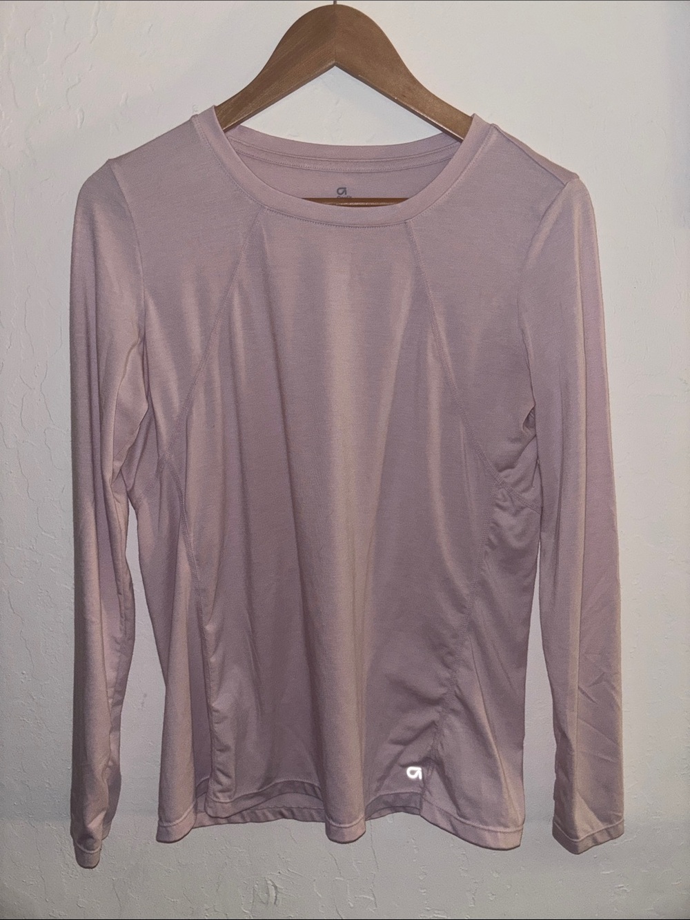 GAP fit Light Pink Long-Sleeve Performance Tee